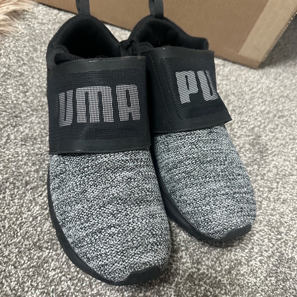 Women’s Puma Sneakers
